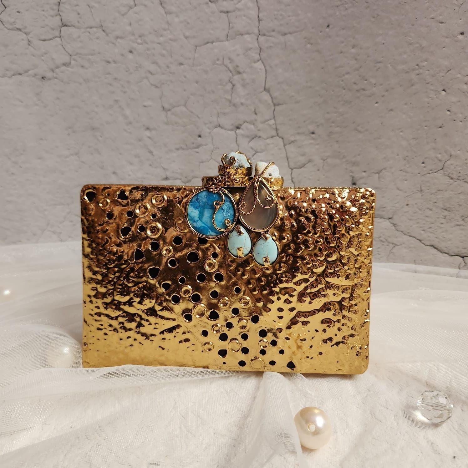 CRYSTAL CLUTCH