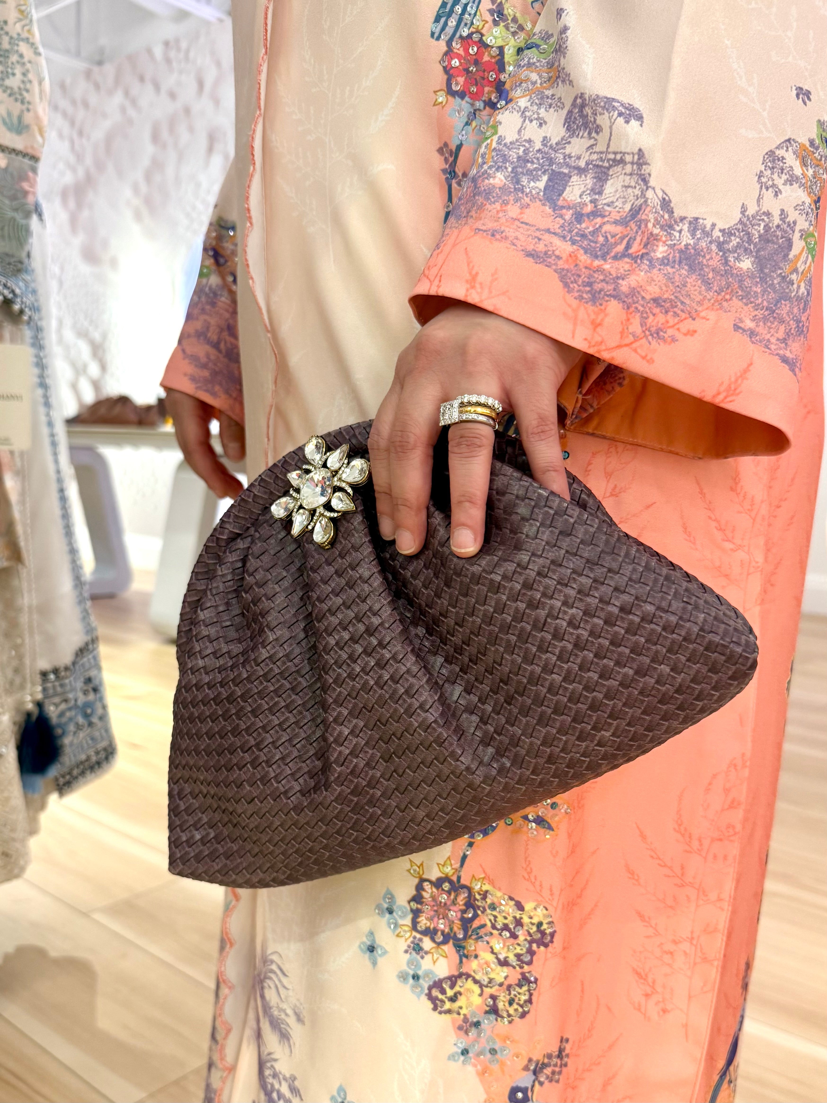 The Eclipse Weave Clutch