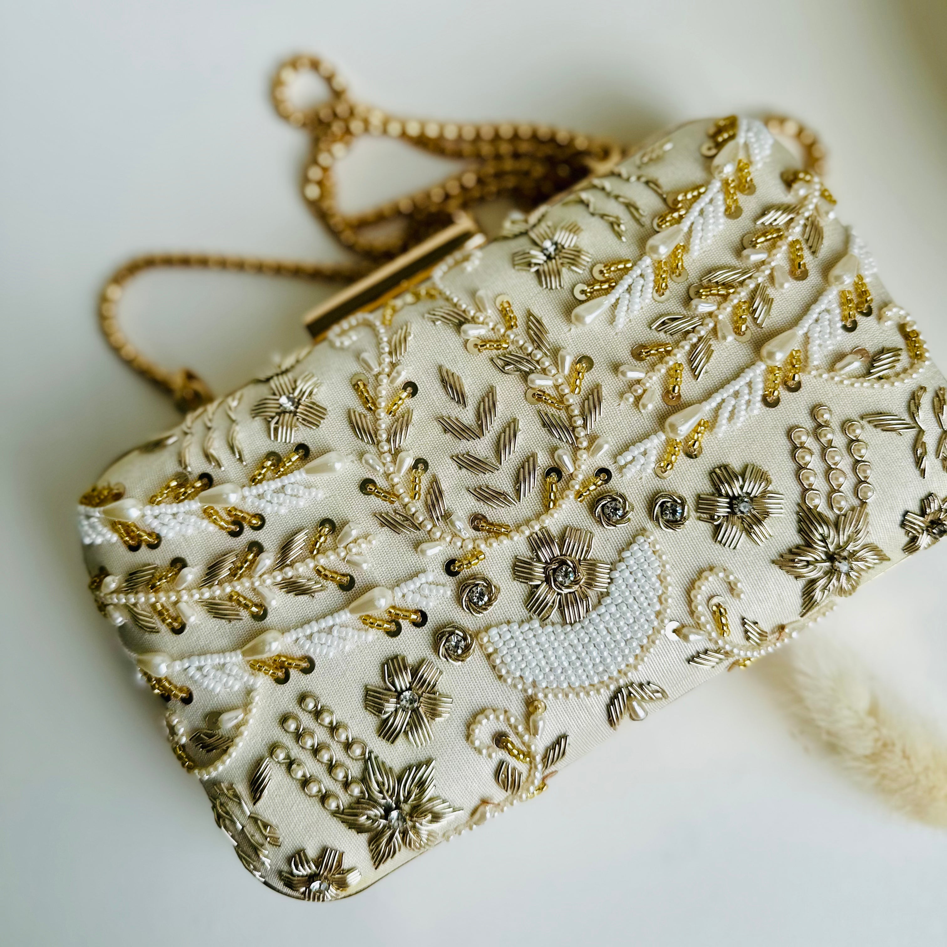 SAIRA BANOO Clutch