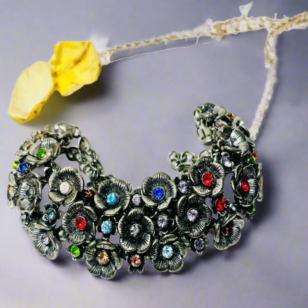 German silver Choker with flower design