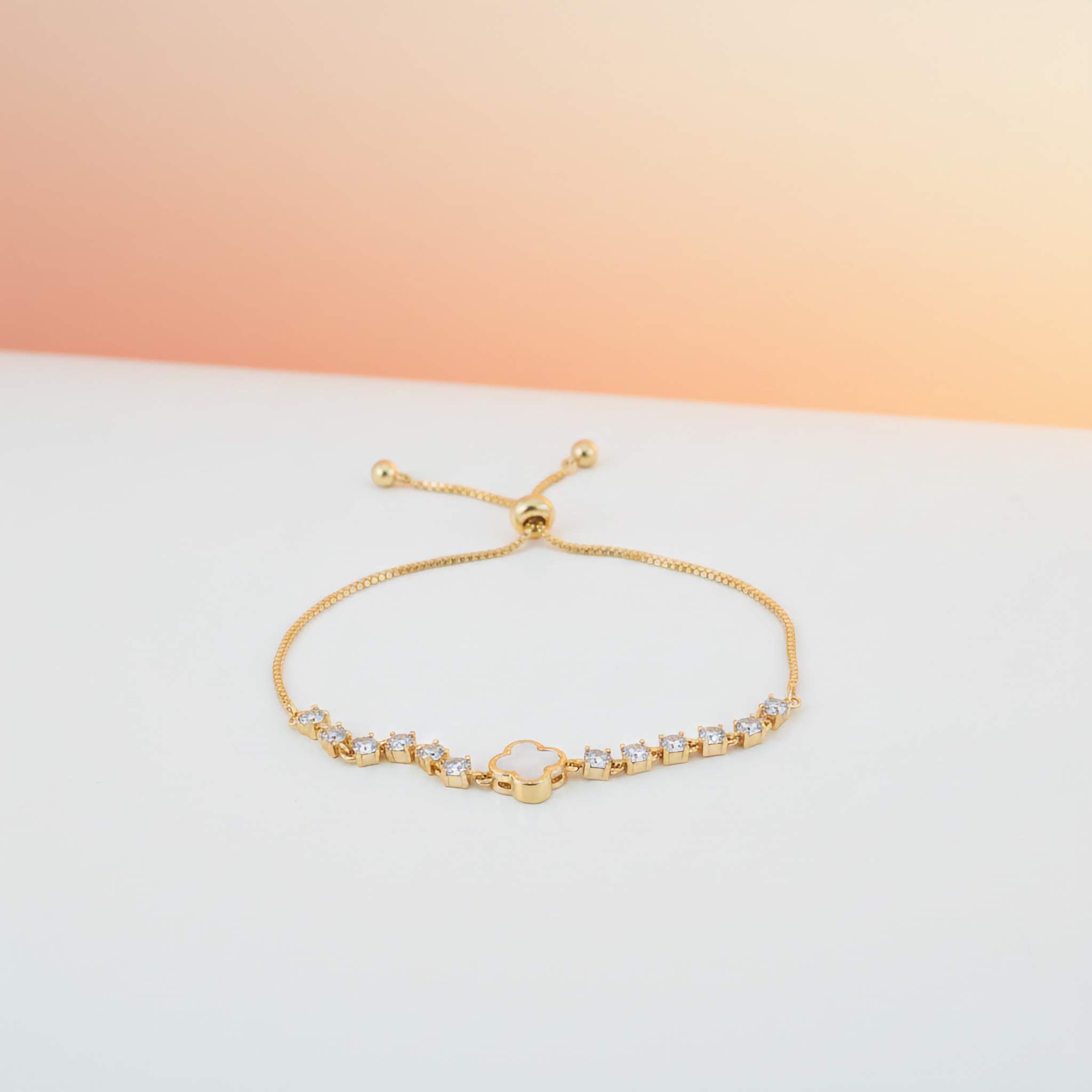 Twilight Clover Spark Bracelet | Elegant 18K Gold Plated Jewelry