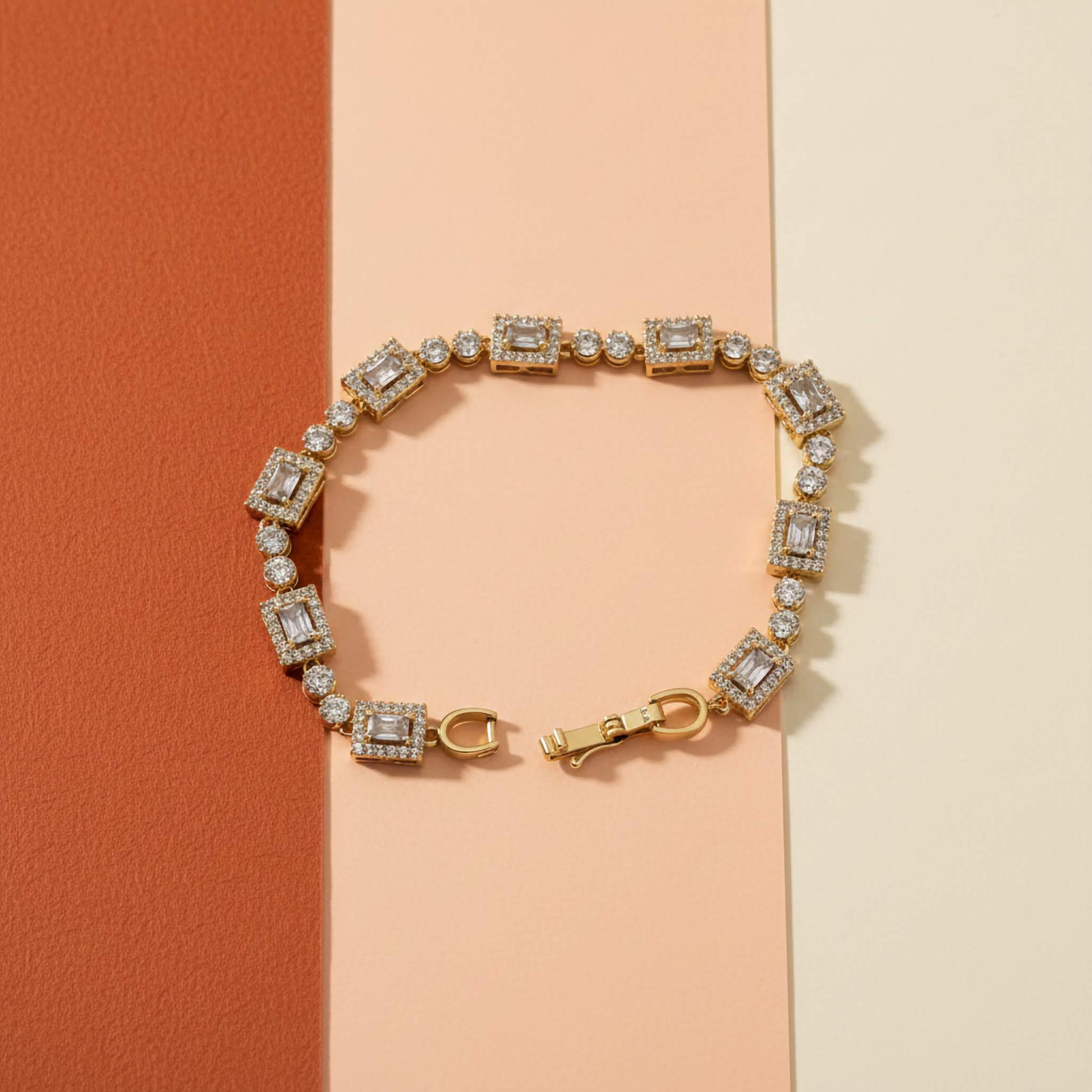 Lumina Halo Gold Bracelet