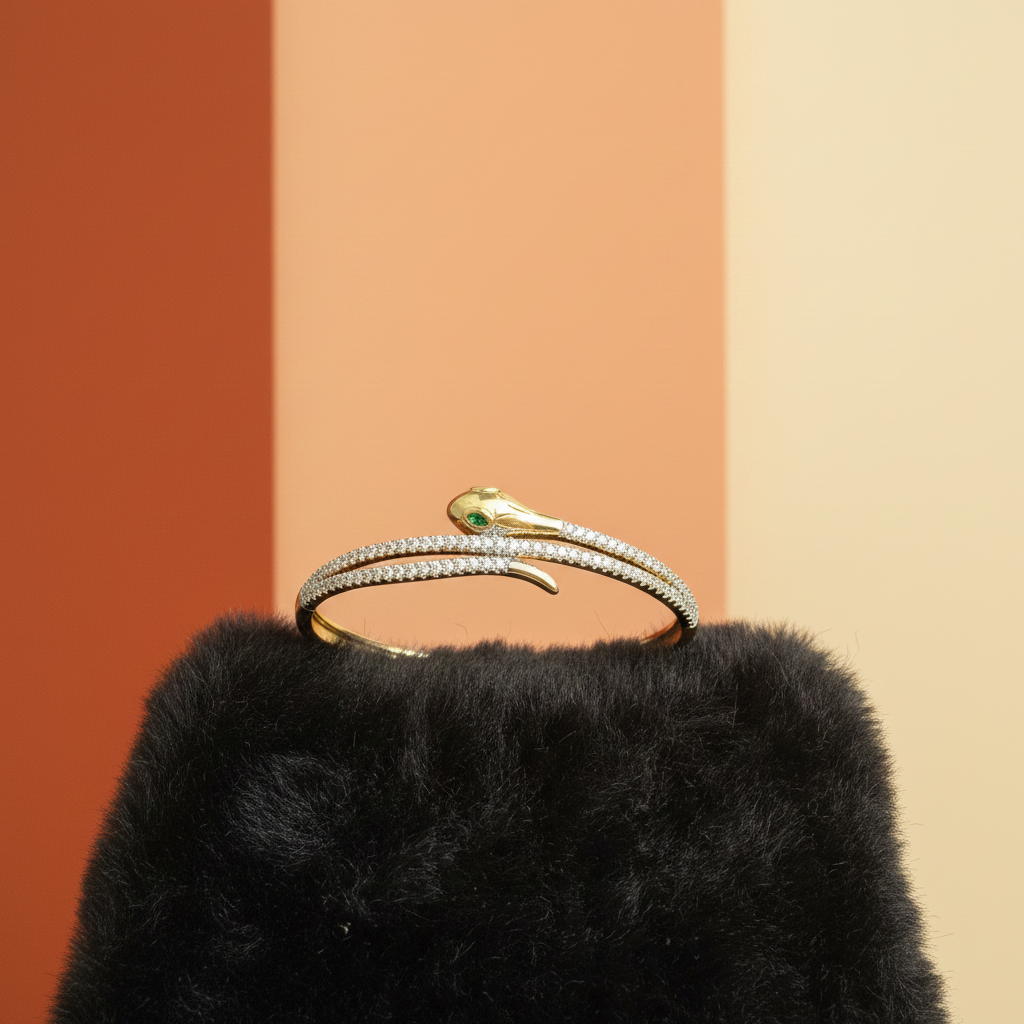 Serpentine Royale Gold Bangle
