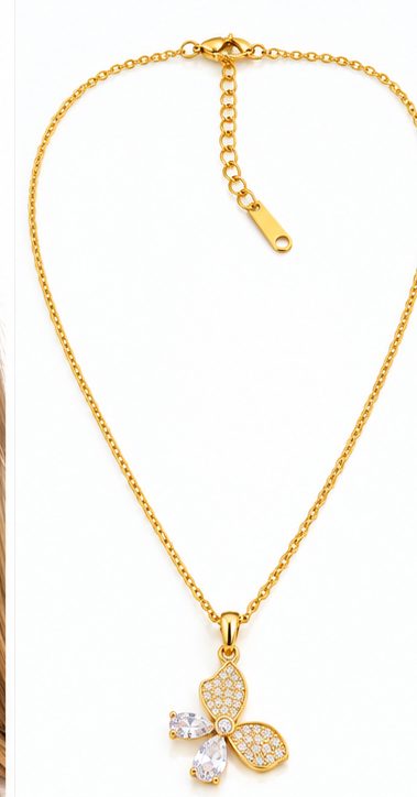 LeDeSaRa butterfly necklace full white background