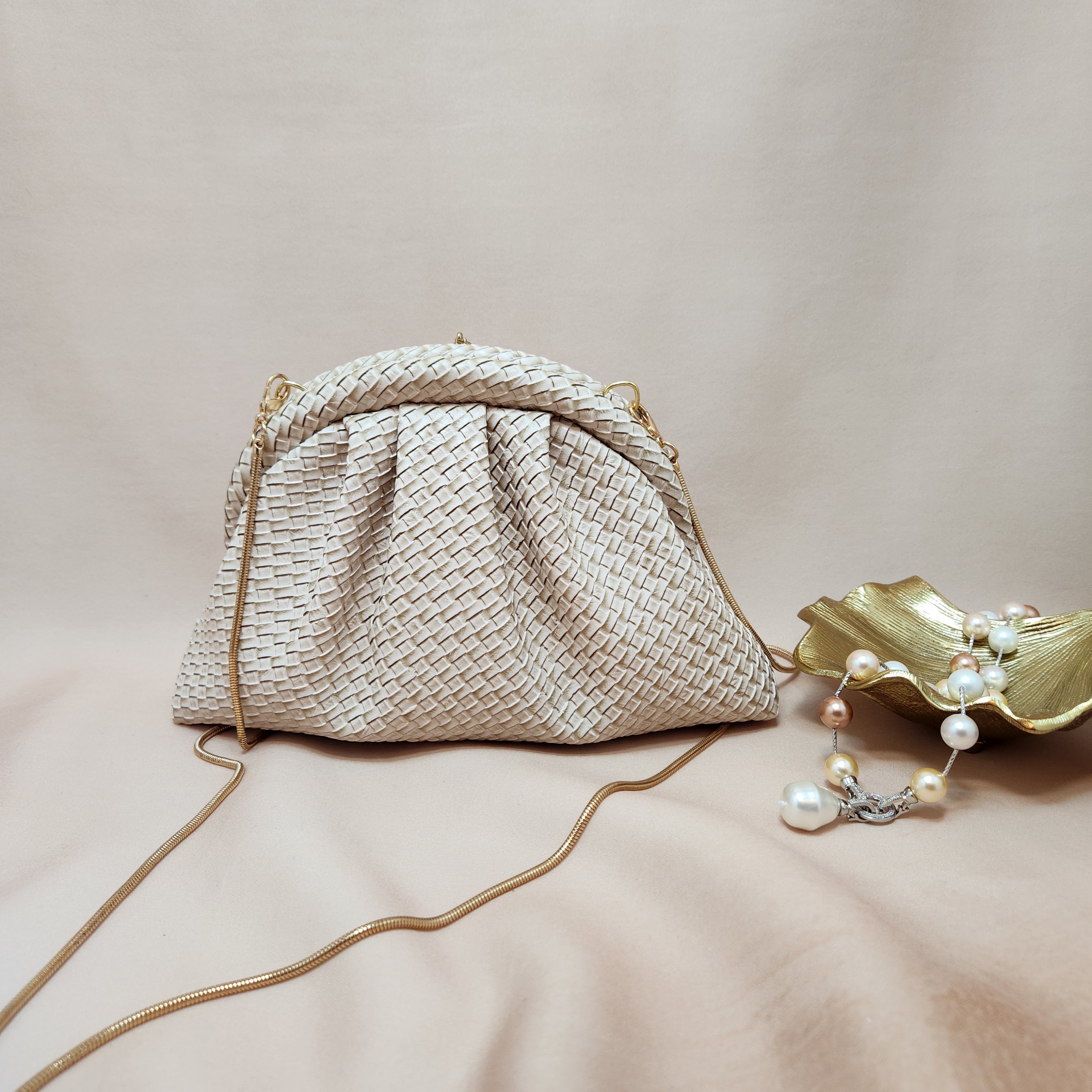 Ivory Radiance Cloud Clutch