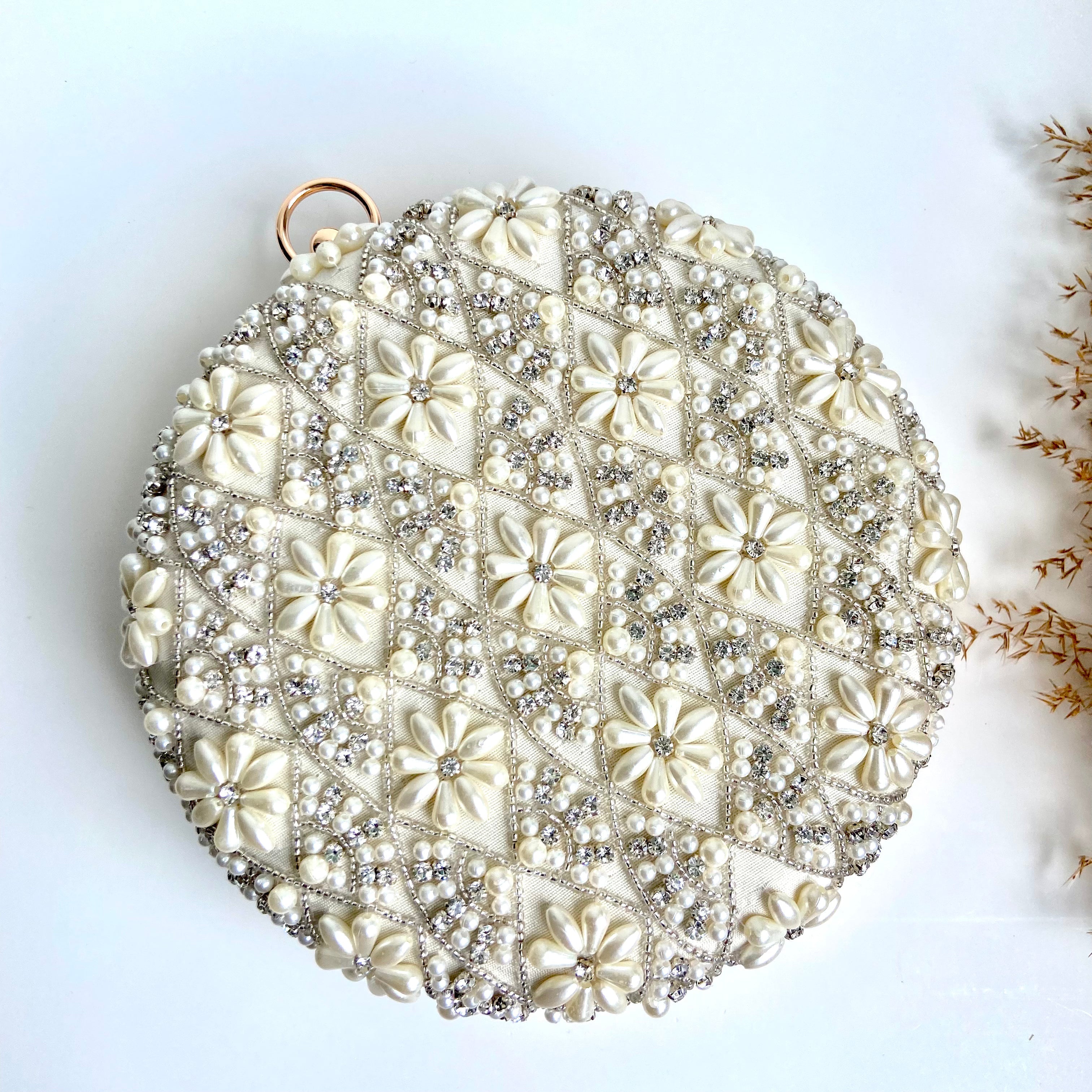 ALIA Pearl round clutch