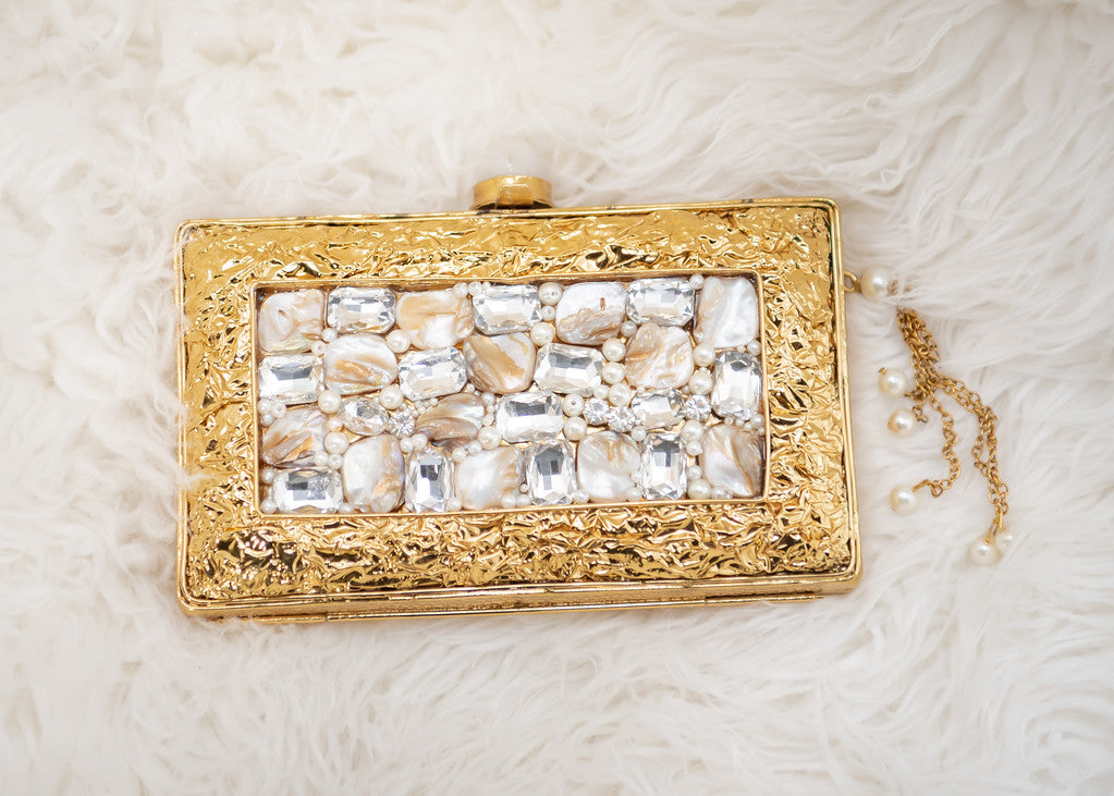 The AMARA Clutch