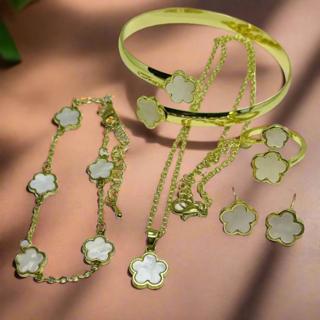 White clover set